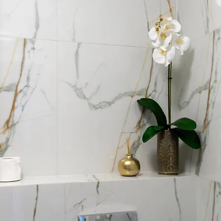 Daire National Stadium Homely By Bookinghost