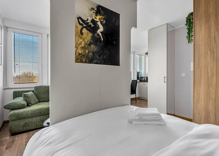 National Stadium Homely By Bookinghost Warschau